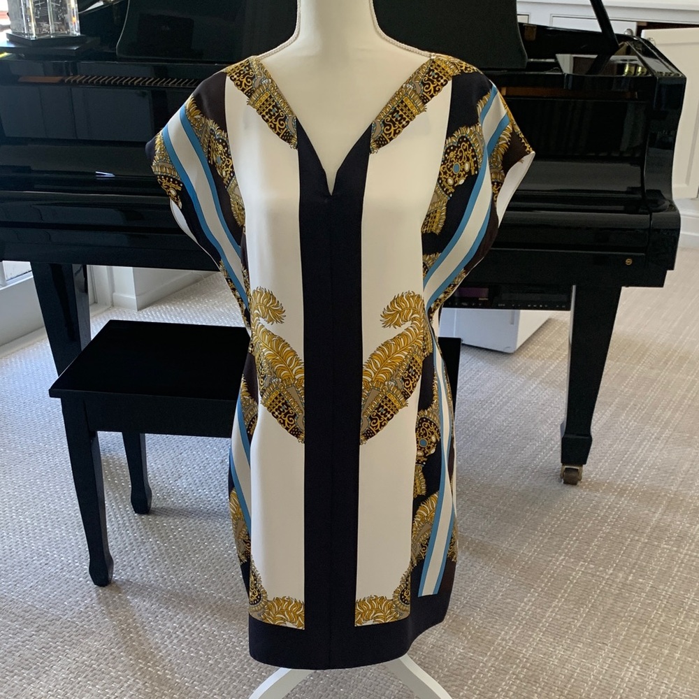 HERMES Printed V-Neck Shift Dress in White, Navy & Gold. Size 42. New!!